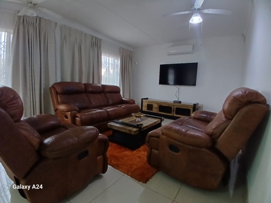 4 Bedroom Property for Sale in Beacon Bay Eastern Cape